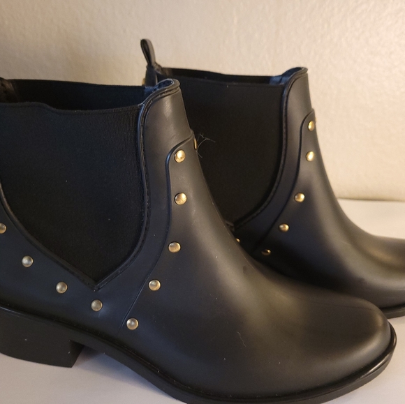 Kate Spade ankle boots black stud detail size 8/9 - Picture 4 of 7